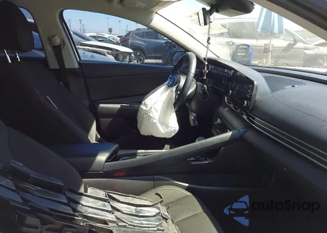 2022 Hyundai Elantra Sel z USA, uszkodzony, nr VIN 5NPLS4AG7NH080112